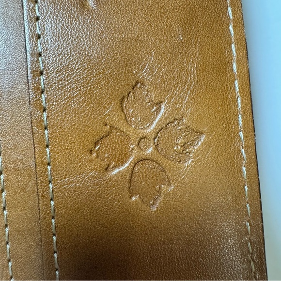 Patricia Nash Italian Leather Organizer Credit Card Wallet - Picture 8 of 16